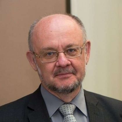 Аркадий Минаков