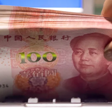 Сможет ли юань заменить доллар в качестве основной международной валюты?