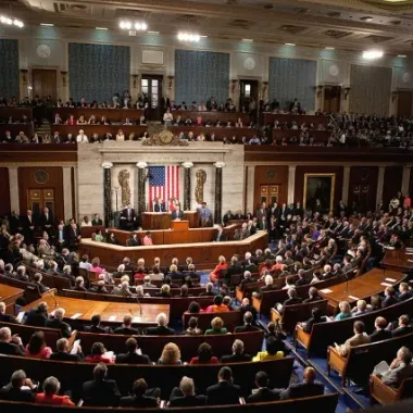 Изменят ли промежуточные выборы в Конгресс внешнеполитический курс США?