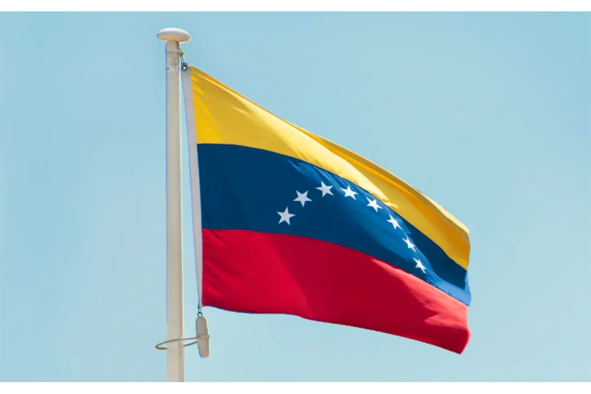 США ослабляют санкции против нефтегазового сектора Венесуэлы