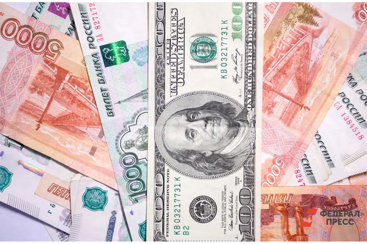 Глава Сбербанка: фундаментальный курс рубля составляет 85–90 за доллар