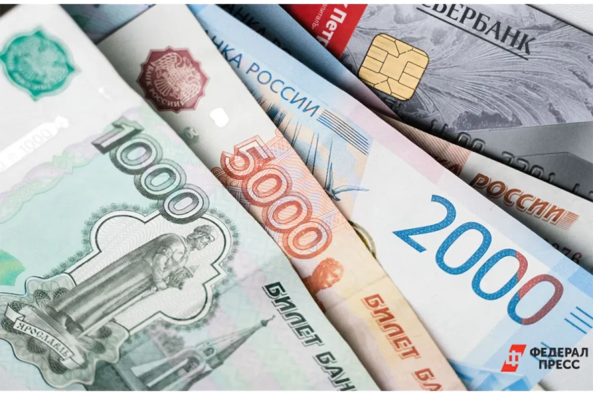 «Известия»: 12 российских банков повысили ставки по потребкредитам