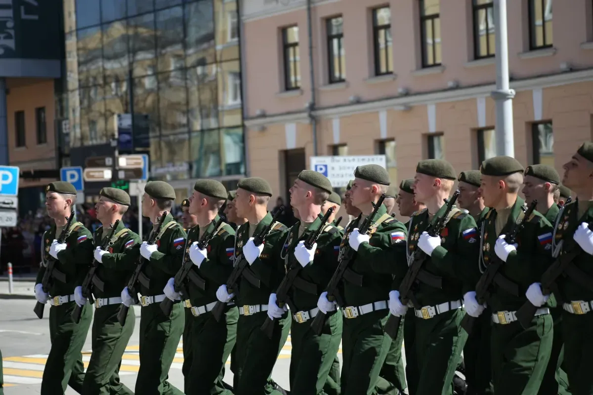 В Курске вслед за Брянской областью решили отменить военный парад на День Победы