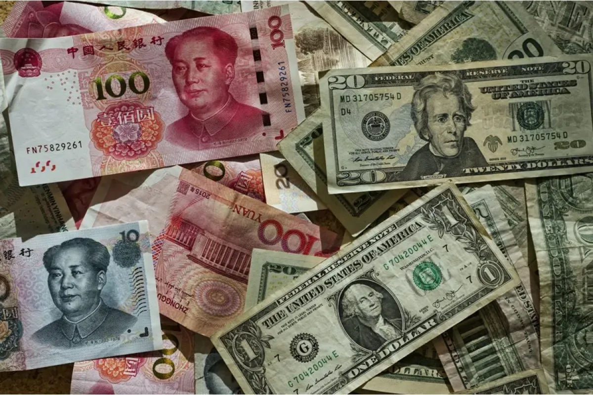 Bloomberg: Россия возобновит закупку иностранной валюты для резервов