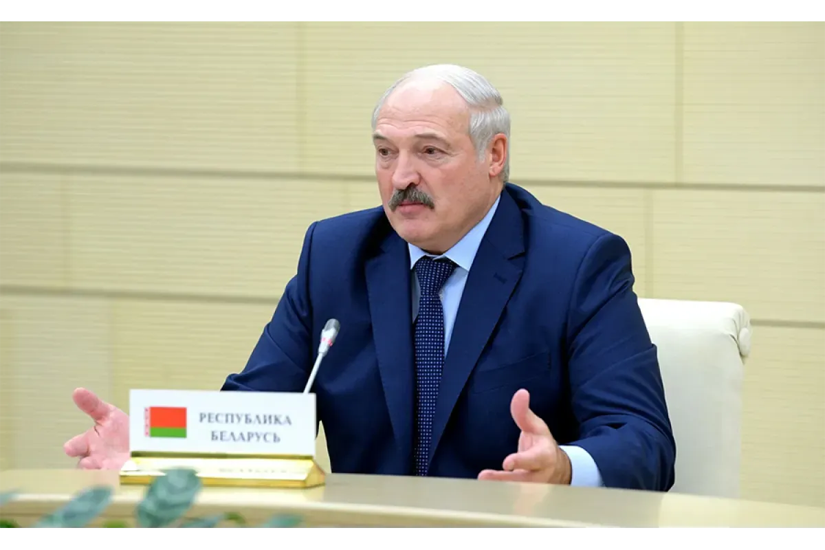 Президент Белоруссии на совещании