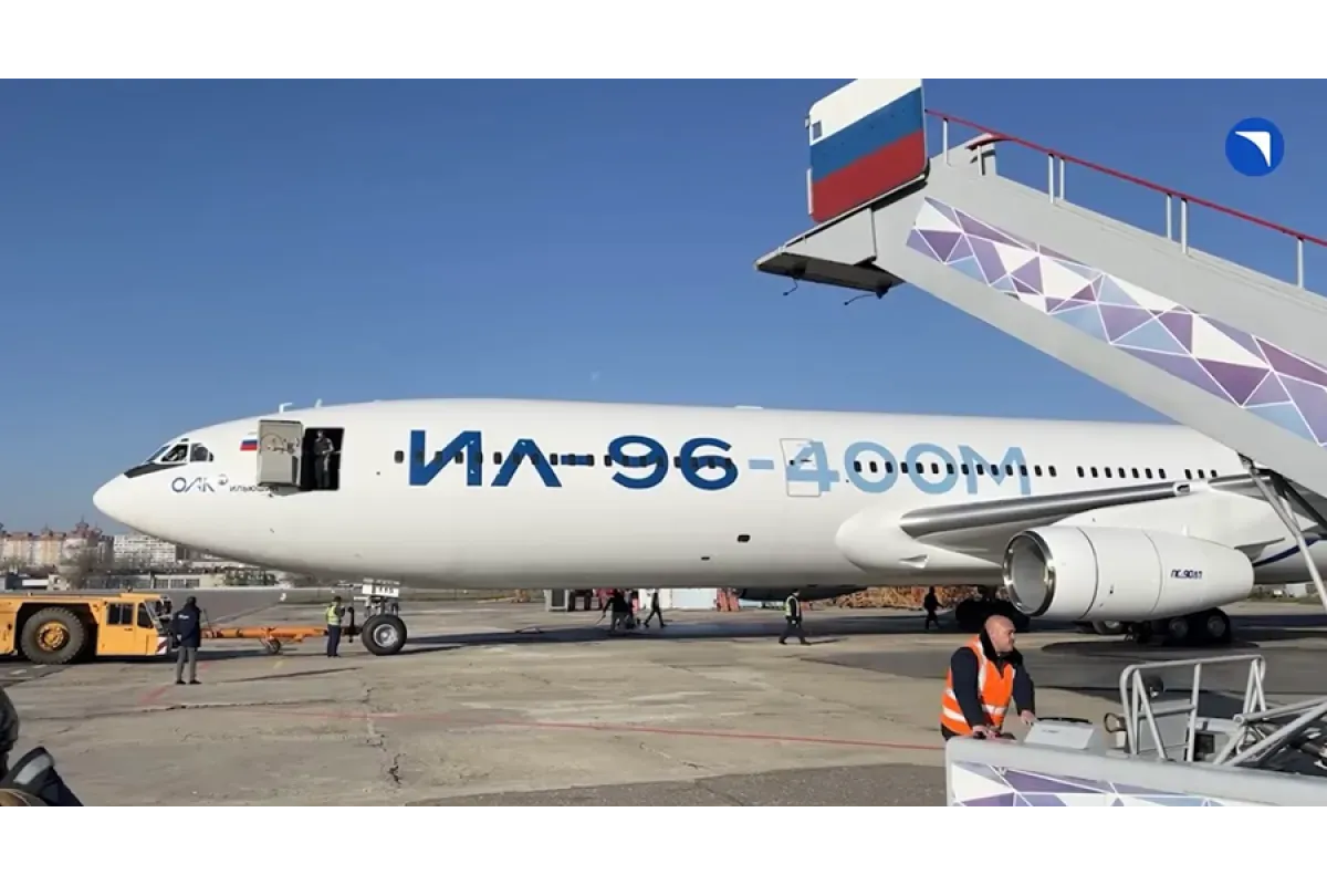 В РФ совершил первый полет новый дальнемагистральный самолет Ил-96-400М