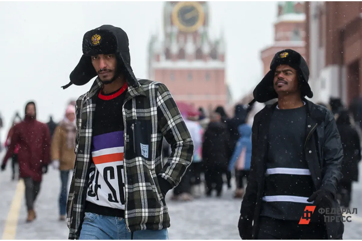 Афроамериканцы в шапках на Красной площади
